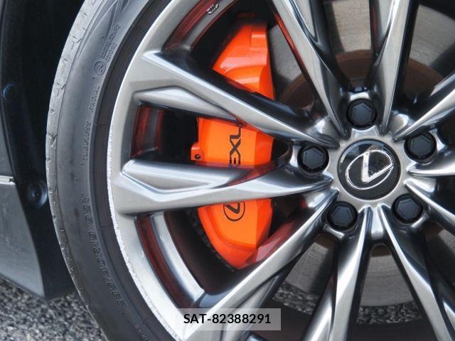 Lexus IS 2021-01 4044576-10
