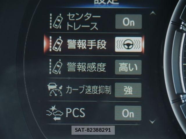 Lexus IS 2021-01 4044576-24