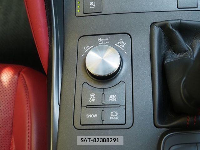 Lexus IS 2021-01 4044576-28