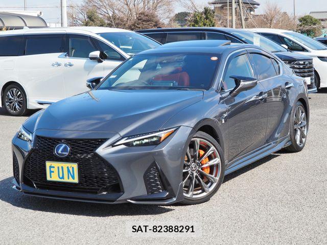Lexus IS 2021-01 4044576-3