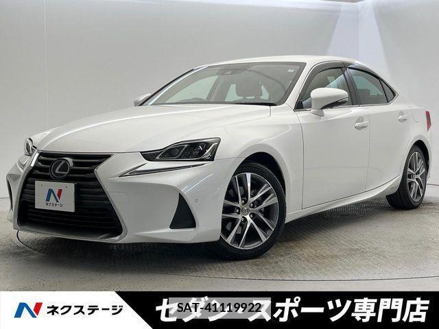 Lexus IS 2018-03 4595430-0