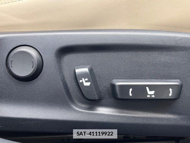 Lexus IS 2018-03 4595430-10
