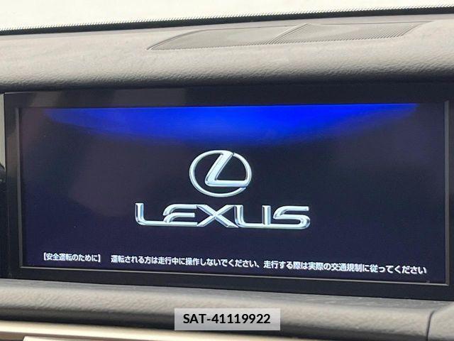 Lexus IS 2018-03 4595430-3