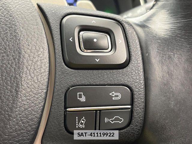 Lexus IS 2018-03 4595430-8