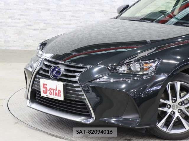 Lexus IS 2017-04 4964245-15