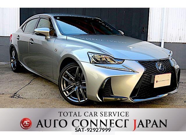 Lexus IS 2018-10 4964232-0
