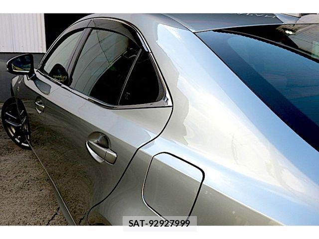 Lexus IS 2018-10 4964232-10