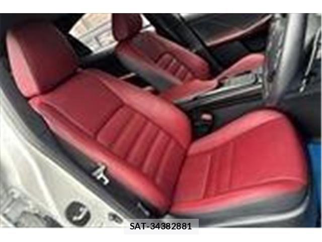 Lexus IS 2021-07 5870852-14