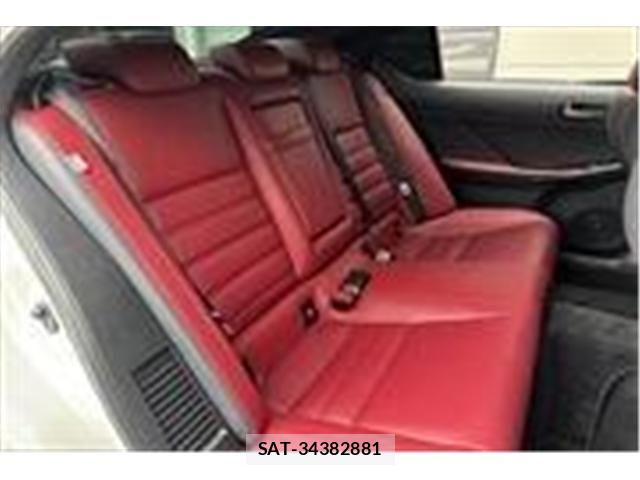 Lexus IS 2021-07 5870852-17