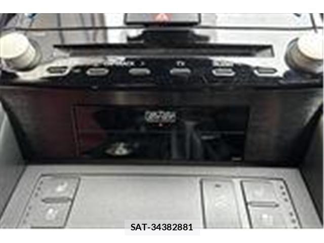 Lexus IS 2021-07 5870852-24