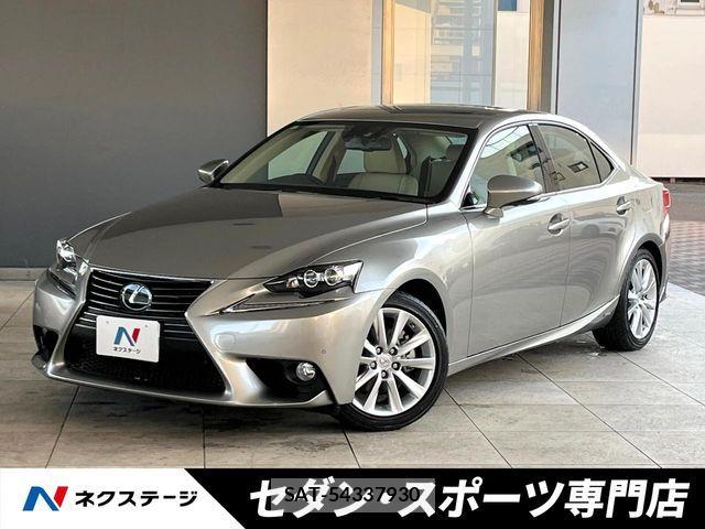 Lexus IS 2013-08 5870860-0