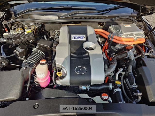 Lexus IS 2015-05 5870856-22