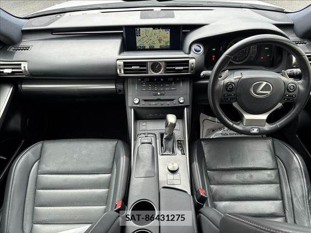 Lexus IS 2015-03 6011549-2
