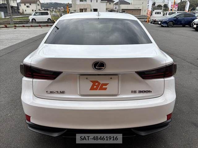 Lexus IS 2013-12 6011551-13
