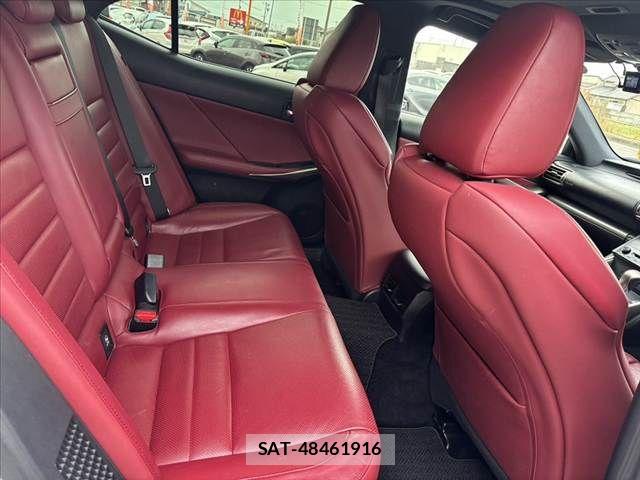 Lexus IS 2013-12 6011551-16