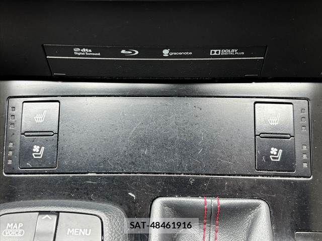 Lexus IS 2013-12 6011551-20