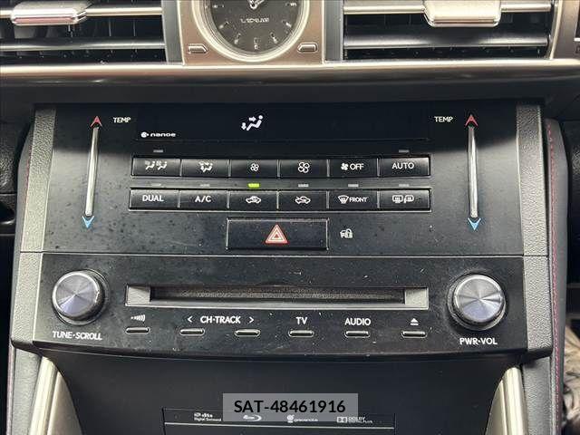 Lexus IS 2013-12 6011551-25