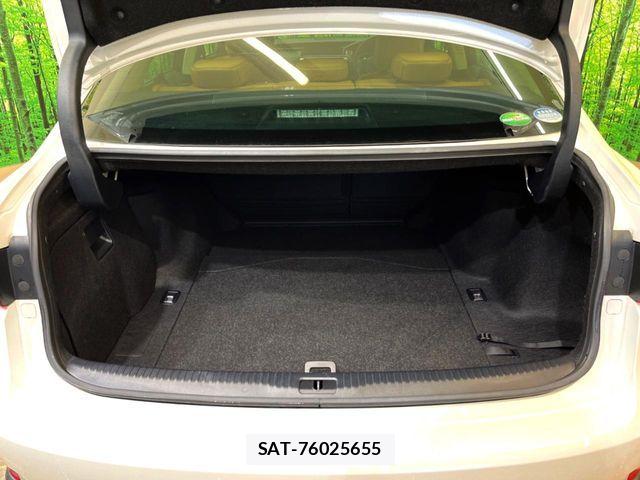 Lexus IS 2013-12 6011550-12