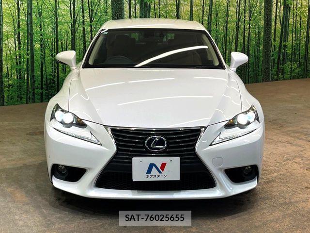 Lexus IS 2013-12 6011550-13