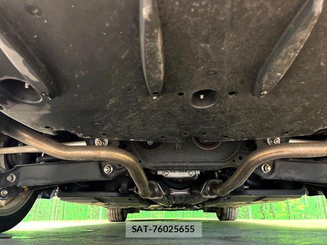 Lexus IS 2013-12 6011550-18