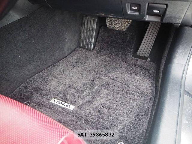Lexus IS 2021-03 6216377-23