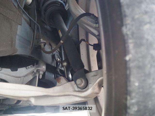Lexus IS 2021-03 6216377-29