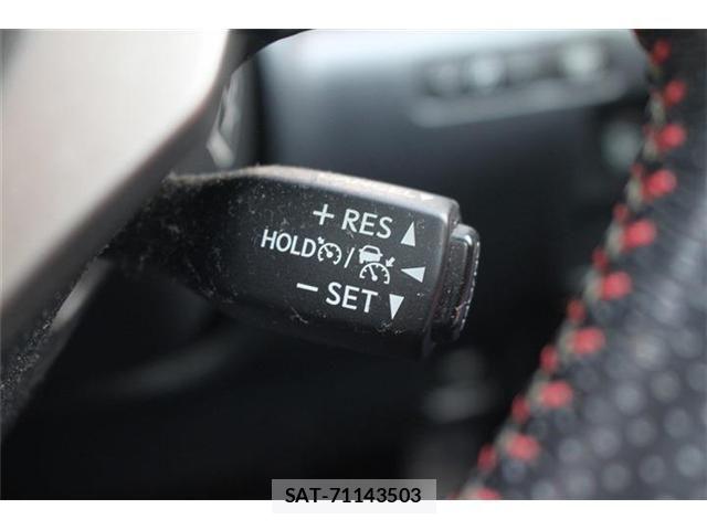 Lexus IS 2017-05 6304979-5