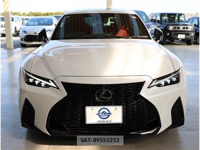 Lexus IS 2023-05 6499453-20