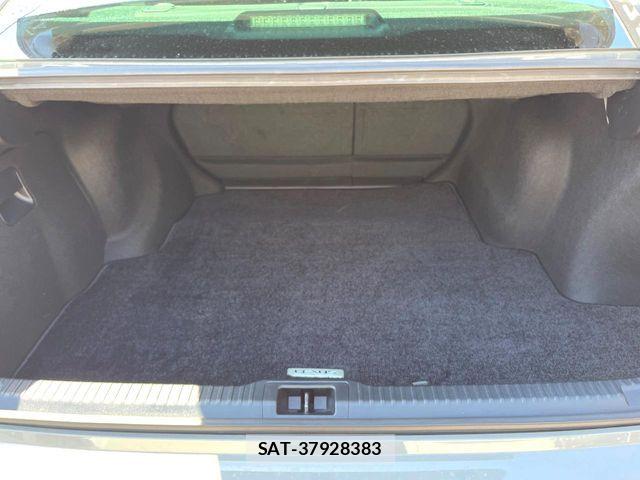 Lexus IS 2023-09 6612804-9