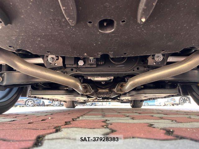 Lexus IS 2023-09 6612804-18