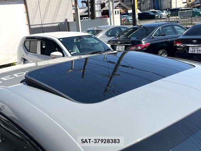 Lexus IS 2023-09 6612804-4