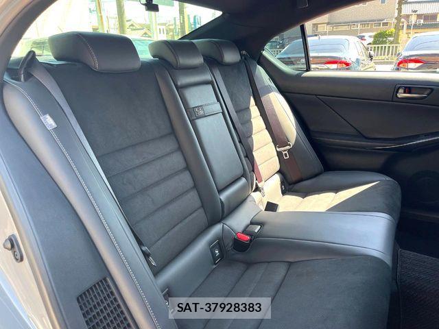 Lexus IS 2023-09 6612804-8