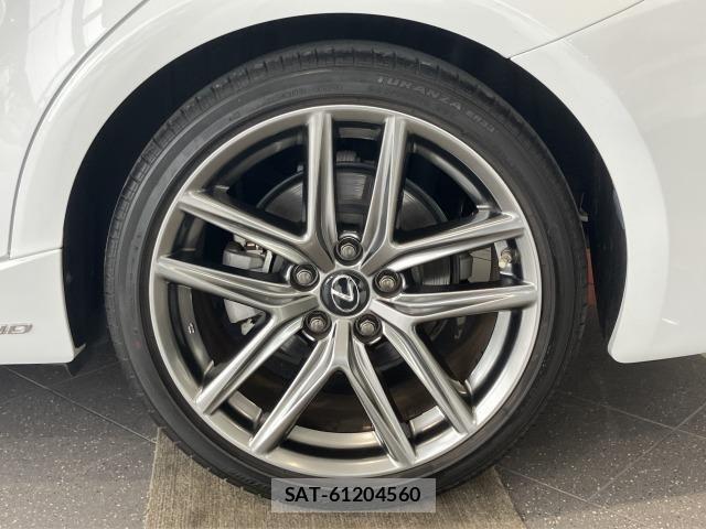 Lexus IS 2019-09 6612814-12