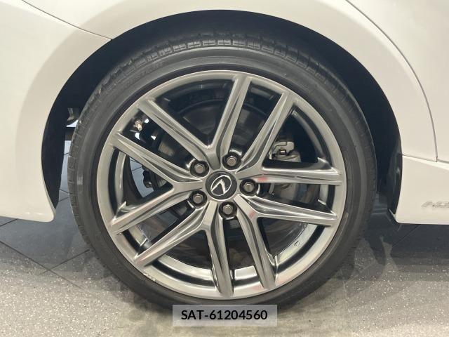 Lexus IS 2019-09 6612814-14