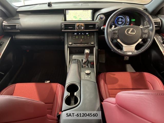 Lexus IS 2019-09 6612814-1