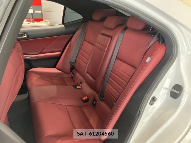 Lexus IS 2019-09 6612814-26
