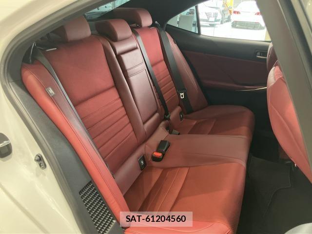 Lexus IS 2019-09 6612814-8