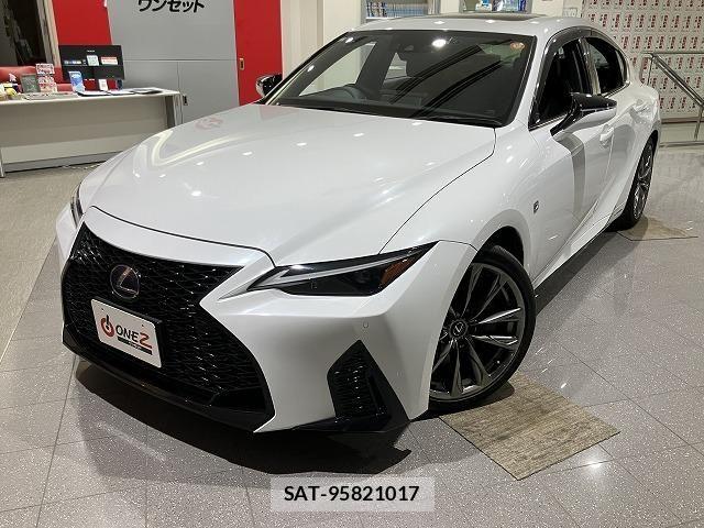 Lexus IS 2021-01 6612808-16