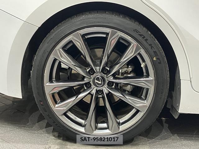 Lexus IS 2021-01 6612808-22