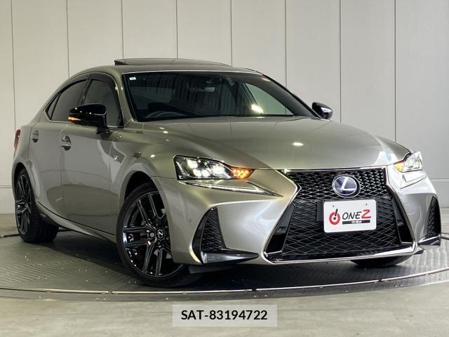 Lexus IS 2019-04 6612810-0