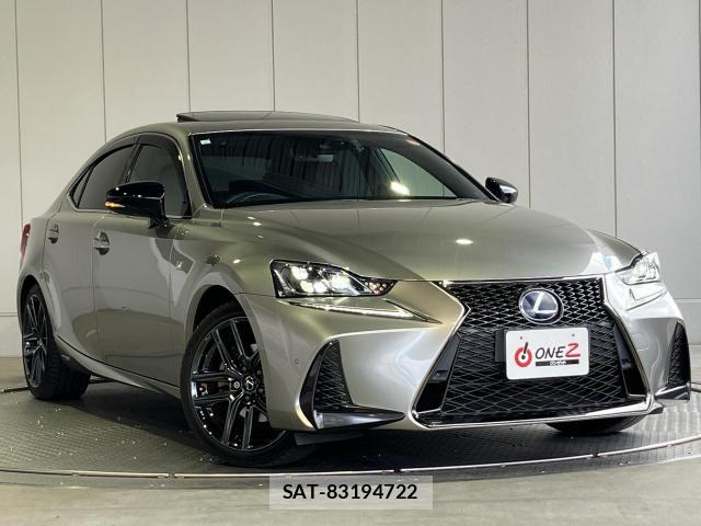 Lexus IS 2019-04 6612810-23