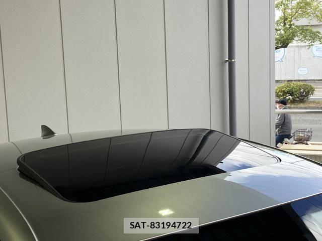Lexus IS 2019-04 6612810-5