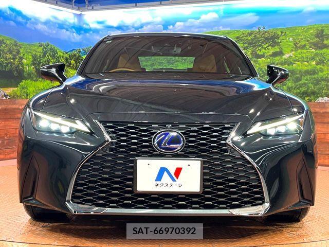 Lexus IS 2020-11 6612812-17
