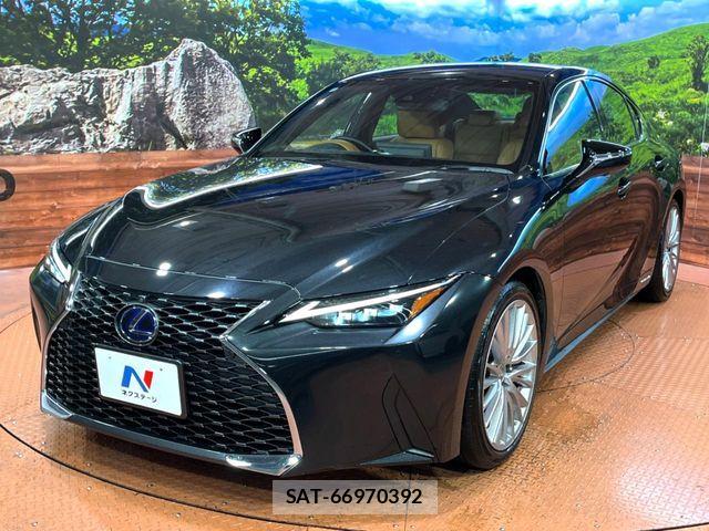 Lexus IS 2020-11 6612812-19