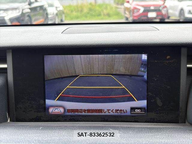 Lexus IS 2014-02 6641824-6