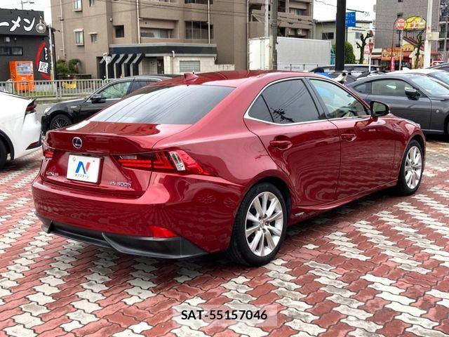Lexus IS 2014-02 6641823-16