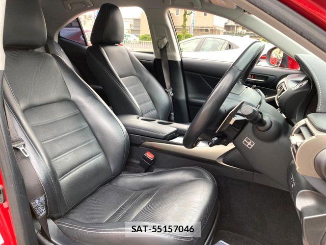 Lexus IS 2014-02 6641823-7