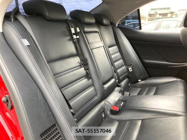 Lexus IS 2014-02 6641823-8