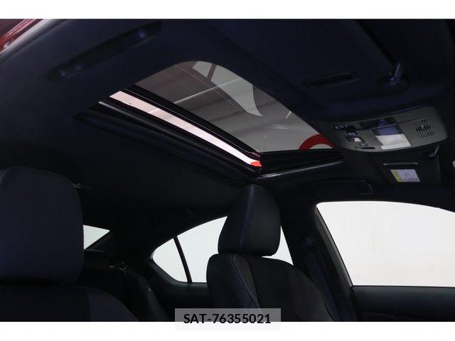 Lexus IS 2025-05 6641820-9
