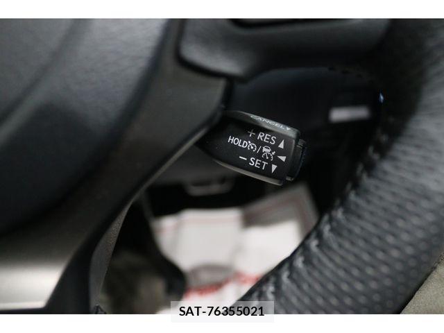 Lexus IS 2025-05 6641820-11
